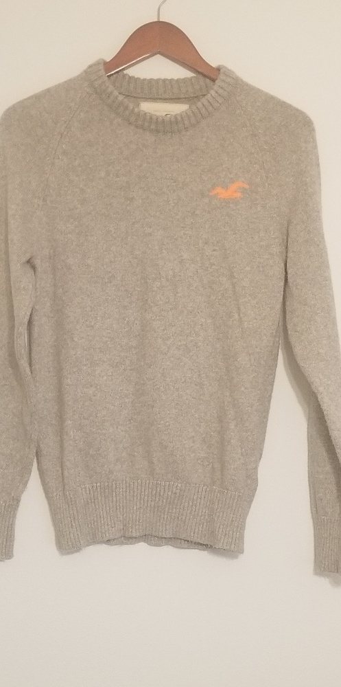 Hollister Sweater Medium